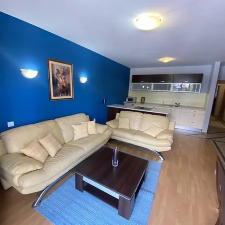 Apartamento Two Bedroom In Winslow Elegance With Fireplace And South Facing Balcony *